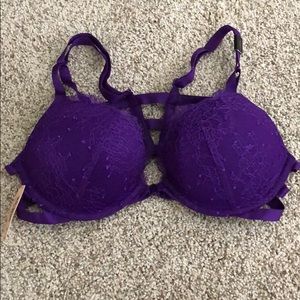 Victoria Secret Push Up Bra size 34B